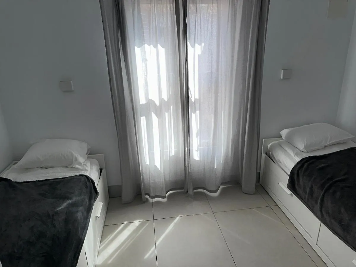 Parque Santiago II , Renovated, Ocean View, Heated Swimming Pool ! Appartement Playa de las Américas 0*,